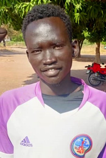 13 bech kuleng ( defender)