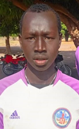39 lino lual majak (defender)